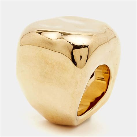 dior nougat ring|Nougat ring, small model, in 18k yellow gold .